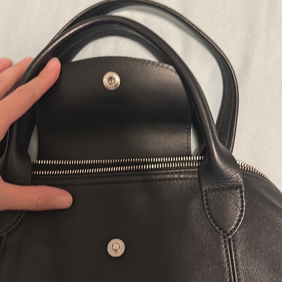 Longchamp leather bag. - Picture 3 of 14